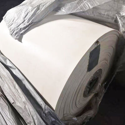 NN200 হোয়াইট 5 প্লাই রাবার কনভেয়র বেল্ট 15 এমপিএ স্টিলের কর্ড বেল্ট EP200